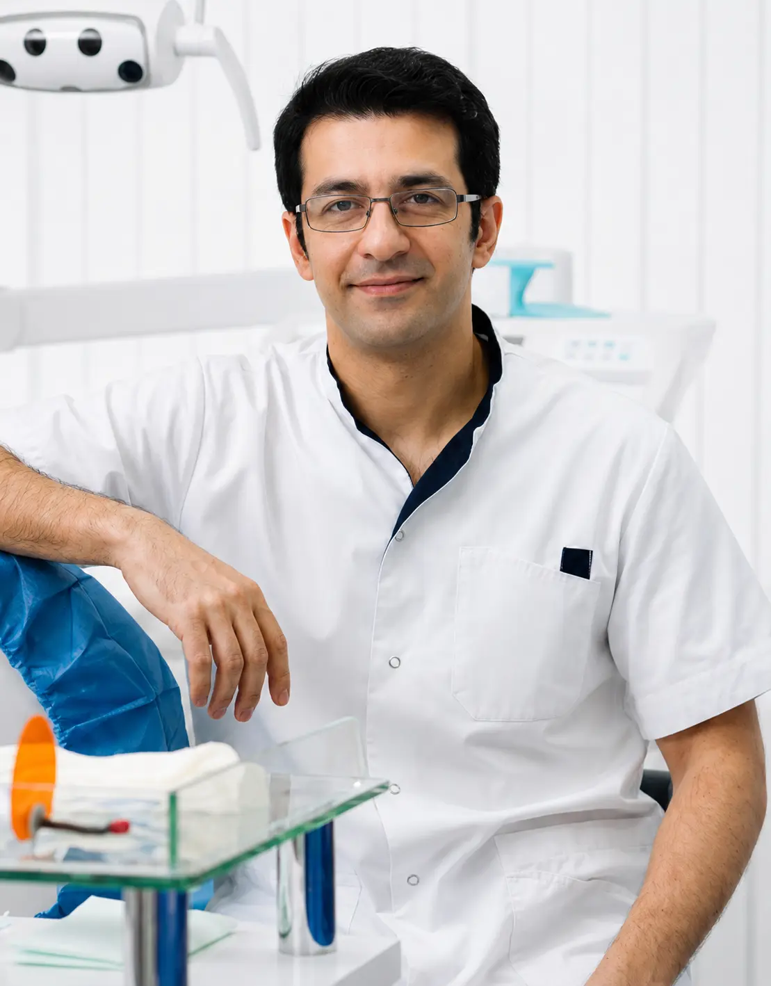 تخصصی مبتنی بر دانش، تجربه و دقت در طراحی درمان